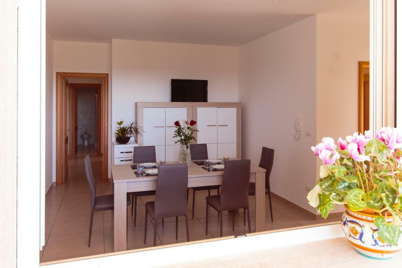 Complesso Casamica Parabita Exterior foto